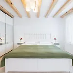Red Fountain Studio